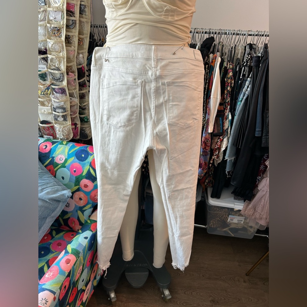 Express distressed ankle length white jeans